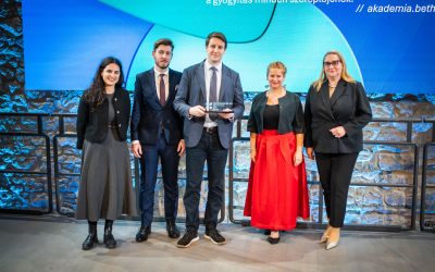 „Oktatás, amely gyógyít” – a Bethesda Akadémia nyerte az Egészségértés Díjat 2025-ben