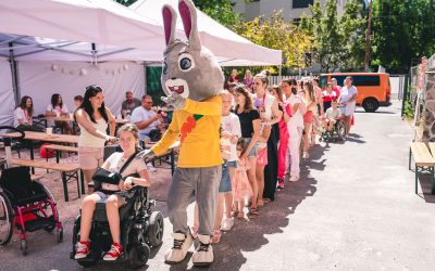 Home 9 Hősök táboroztak a Bethesdában – SMA-tábort rendezett a Bethesda Gyermekkórház